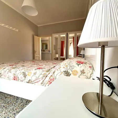 La Dimora Del Pescatore * 曼代洛-德尔拉里奥